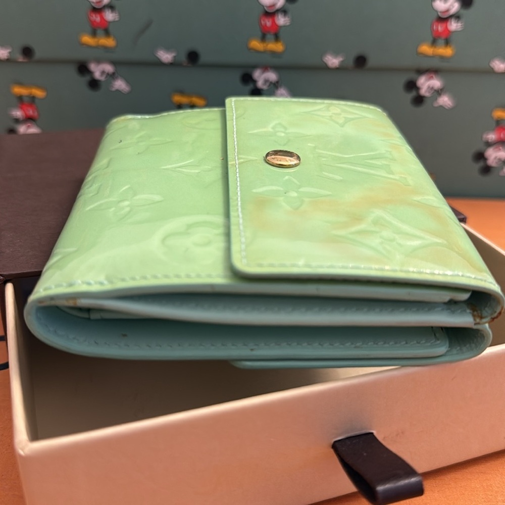 Authentic Logos Vuitton wallet - Picture 4 of 11